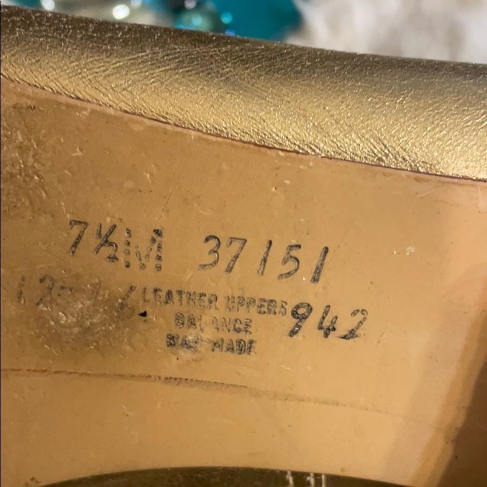 Beacon shoes 7.5 (3726W) - Picture 10 of 10